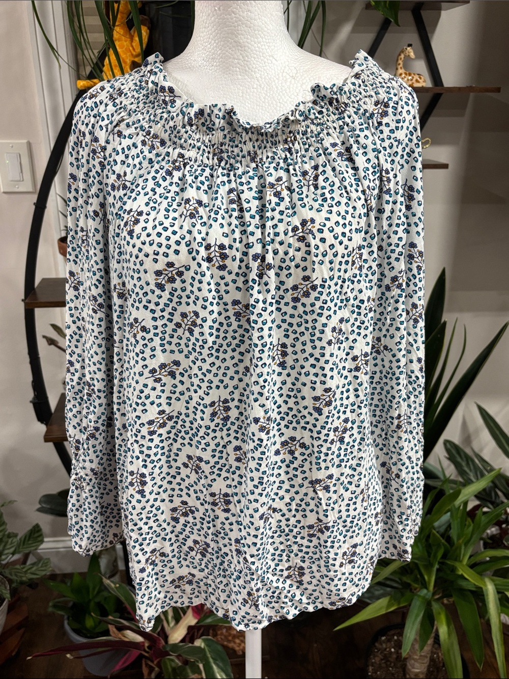 Loft White Floral Long-Sleeve Peasant Top with Teal Accents size XXL